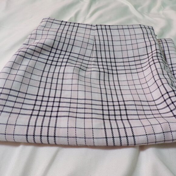 Aeropostale sz XL pink plaid skirt - Picture 1 of 7